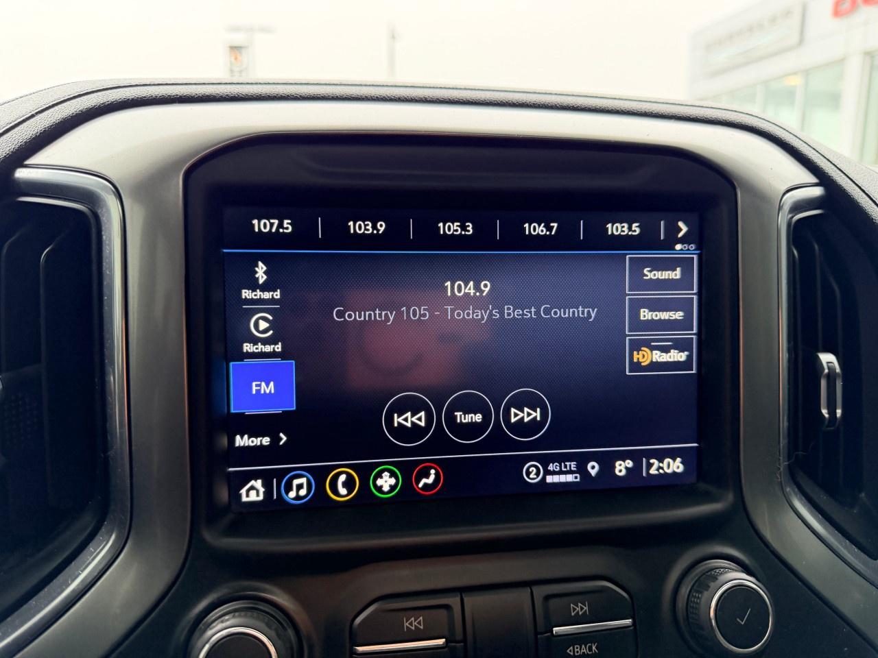 2021 Chevrolet Silverado 1500 Crew Cab Short Box 4-Wheel Drive LT Trail Boss Photo