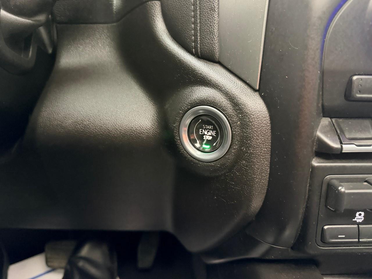 2021 Chevrolet Silverado 1500 Crew Cab Short Box 4-Wheel Drive LT Trail Boss Photo