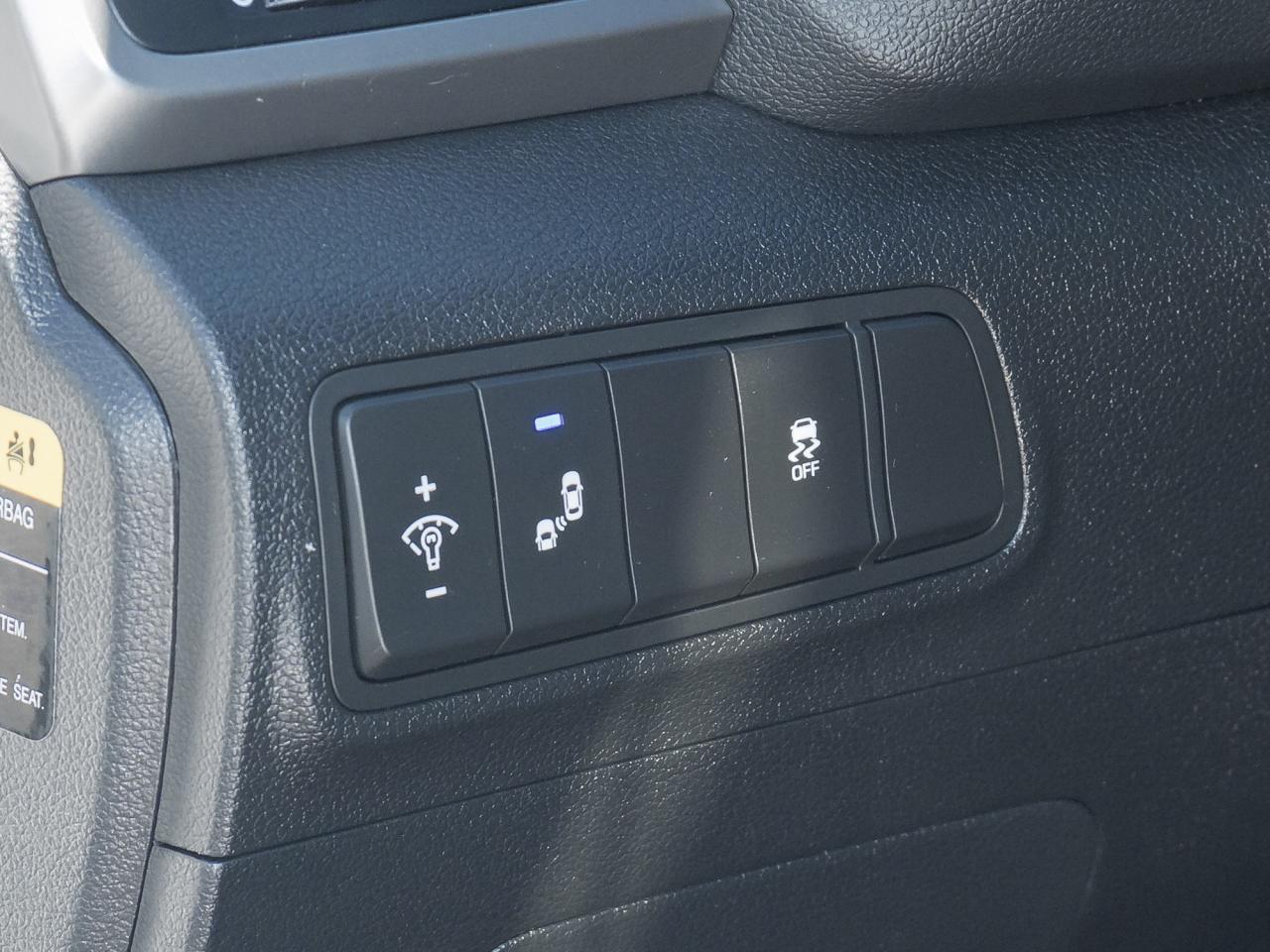 2017 Hyundai Tucson SE 2.0 4dr Front-Wheel Drive Photo