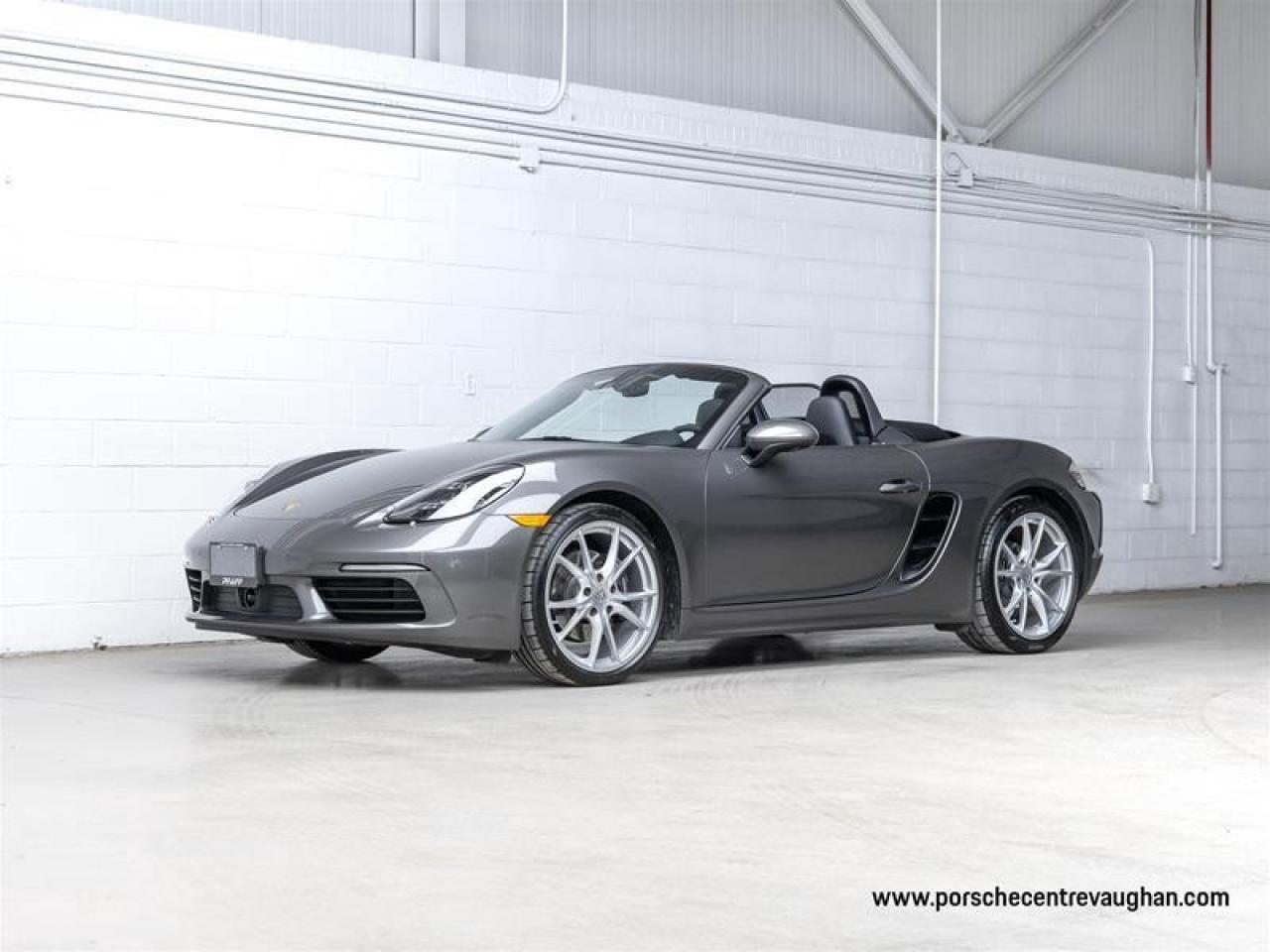 2024 Porsche 718 Boxster  Photo0