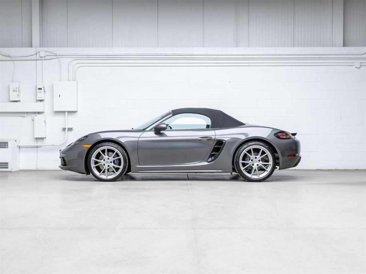 2024 Porsche 718 Boxster  Photo