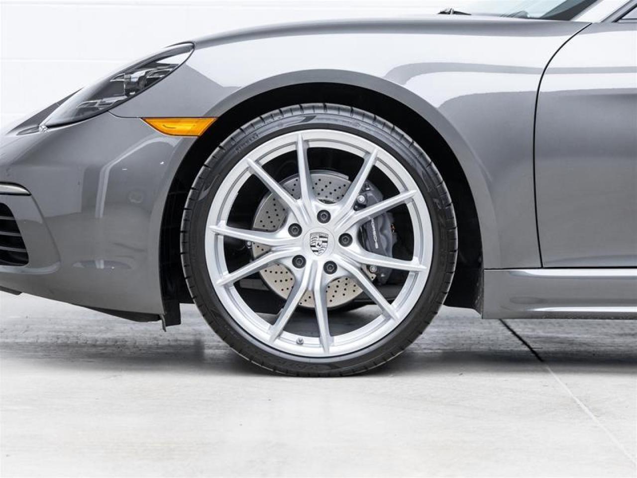 2024 Porsche 718 Boxster  Photo