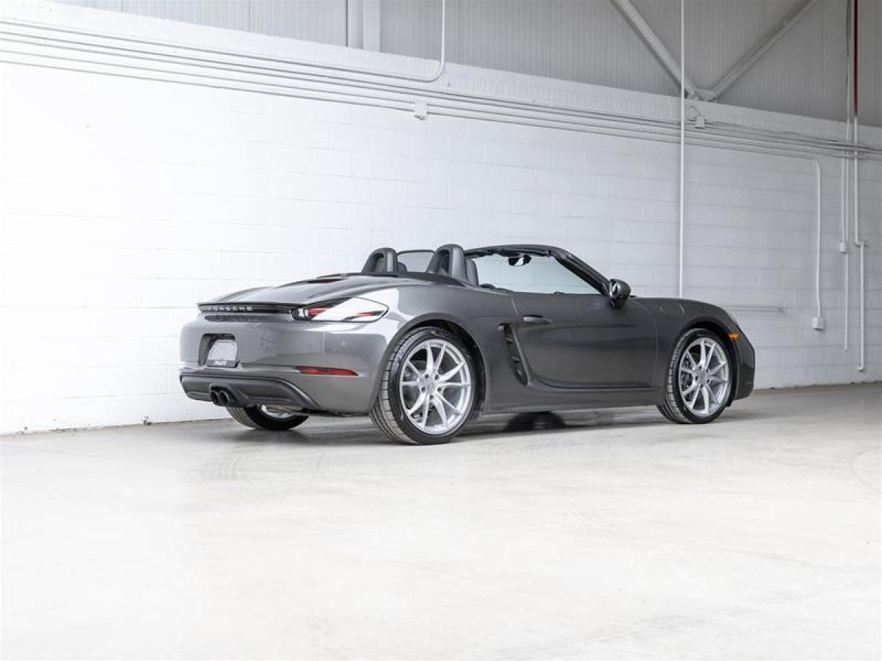 2024 Porsche 718 Boxster  Photo