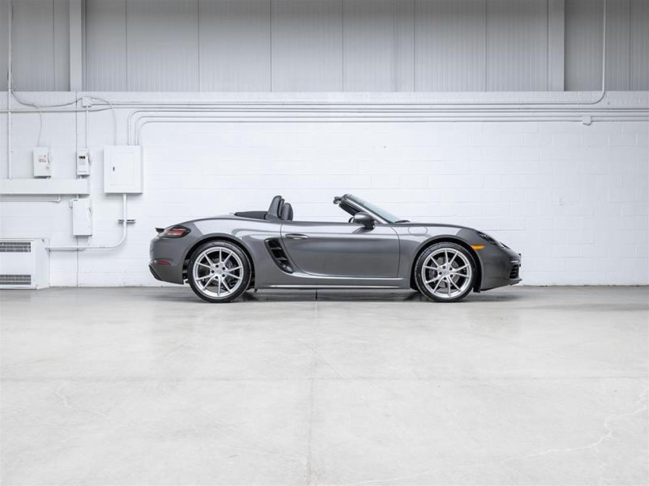 2024 Porsche 718 Boxster  Photo
