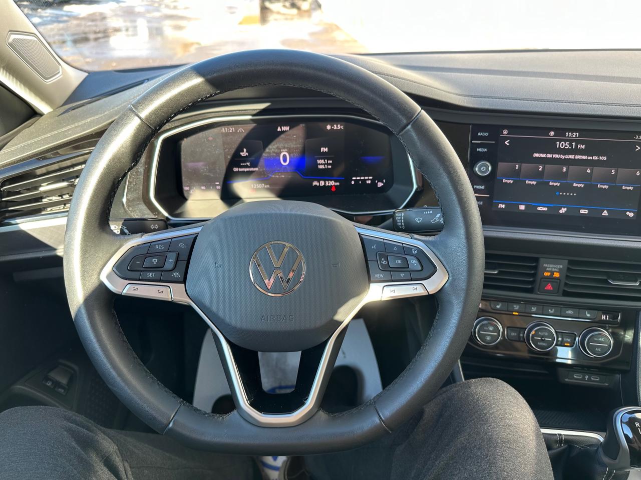 2024 Volkswagen Jetta Comfortline (M6) 4dr Sedan Photo