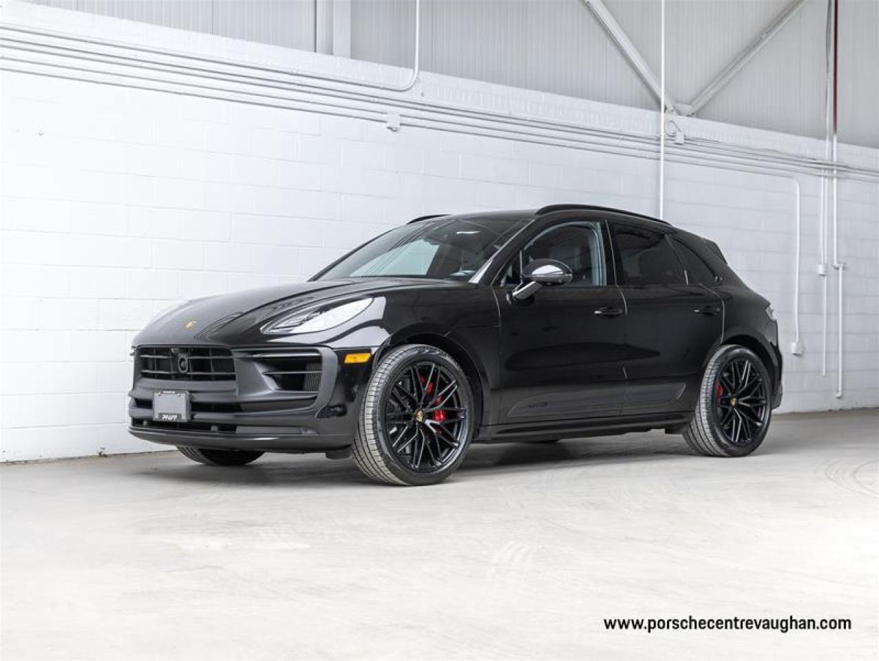 2024 Porsche Macan  Photo0