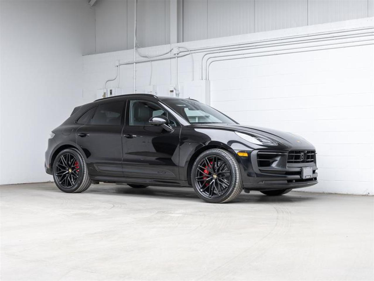 2024 Porsche Macan  Photo