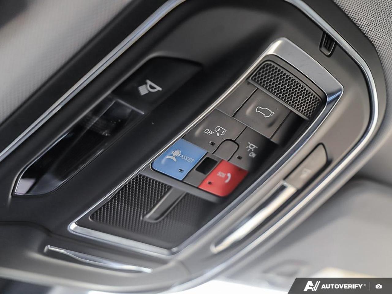 2023 Jeep Grand Cherokee L Limited 4x4 Photo