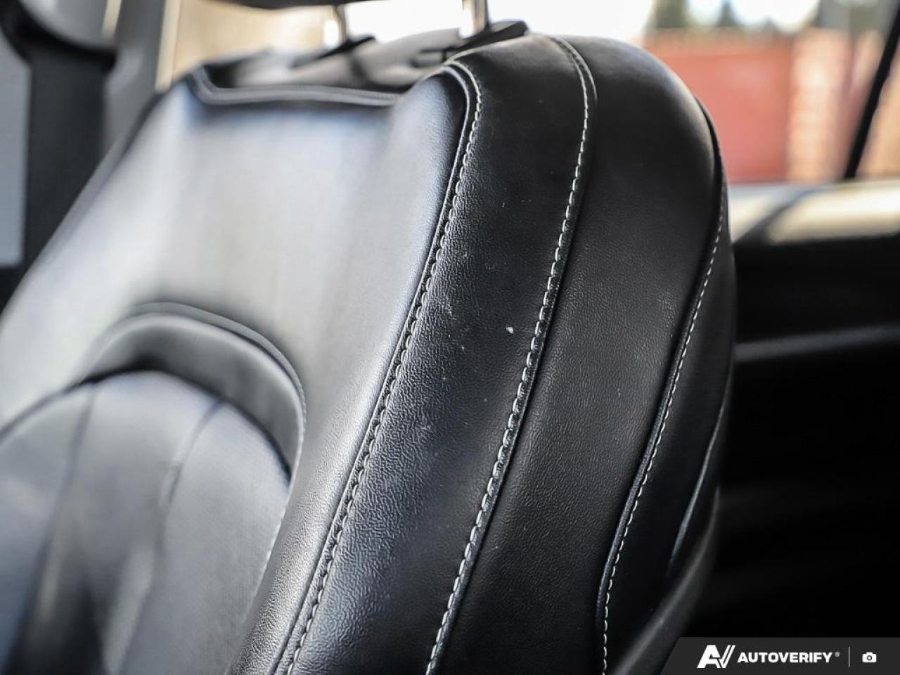 2023 Jeep Grand Cherokee L Limited 4x4 Photo