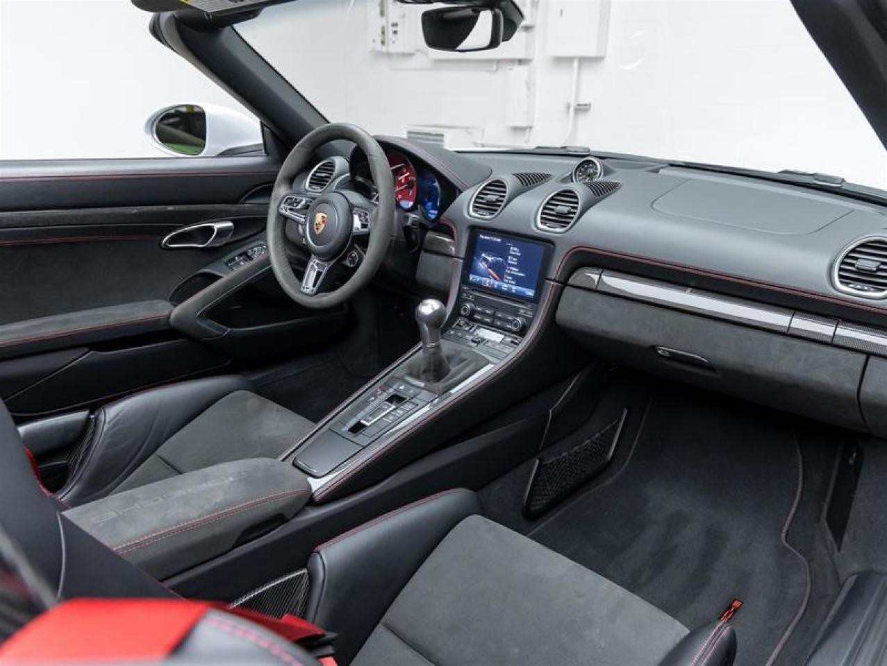 2023 Porsche 718 Boxster  Photo