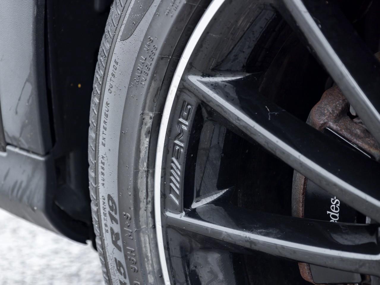 2019 Mercedes-Benz GLA 250 Base GLA 250 4dr All-Wheel Drive 4MATIC Photo4