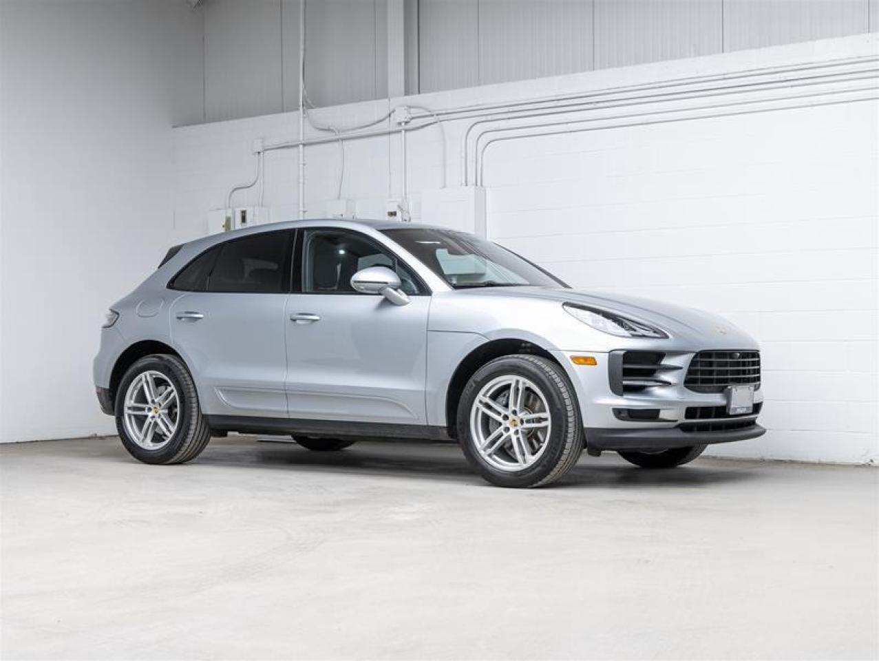2021 Porsche Macan  Photo