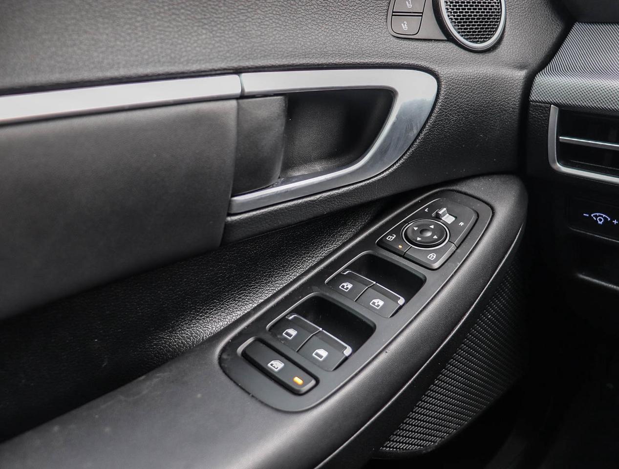 2025 Hyundai Sonata Preferred-Trend Photo