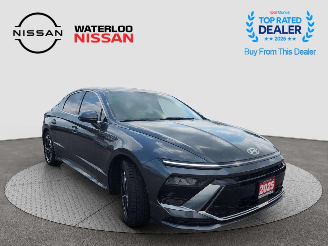 2025 Hyundai Sonata Preferred-Trend !!! NO ACCIDENTS !!! COOLING SEATS   PANO ROOF   HEATED STEERING Photo