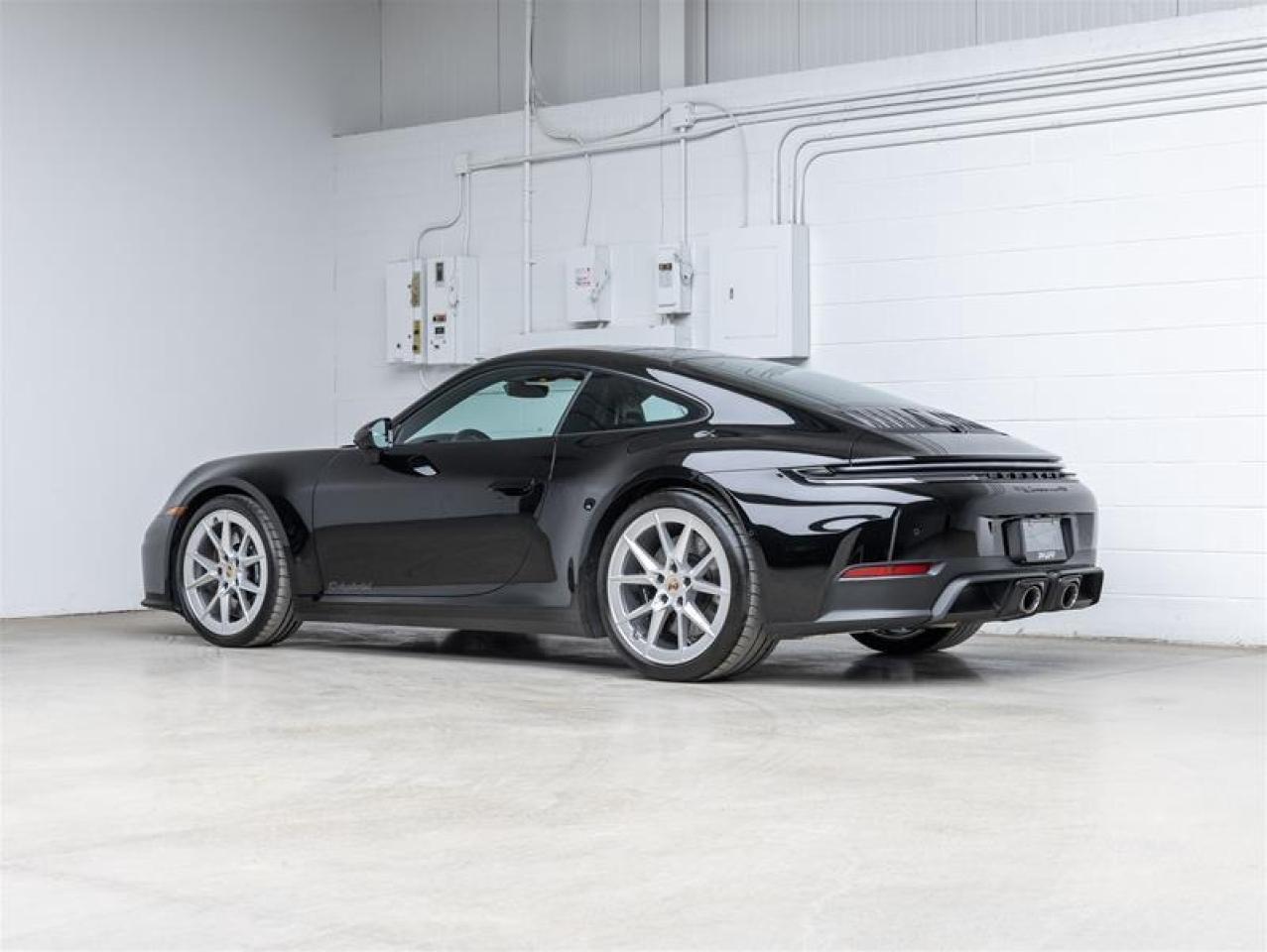 2025 Porsche 911  Photo