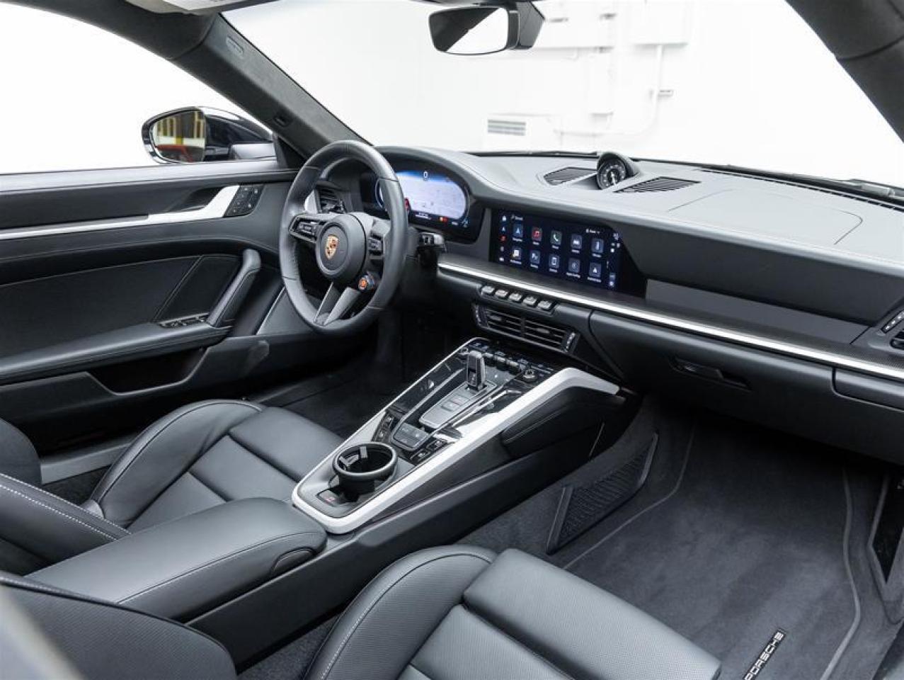 2025 Porsche 911  Photo