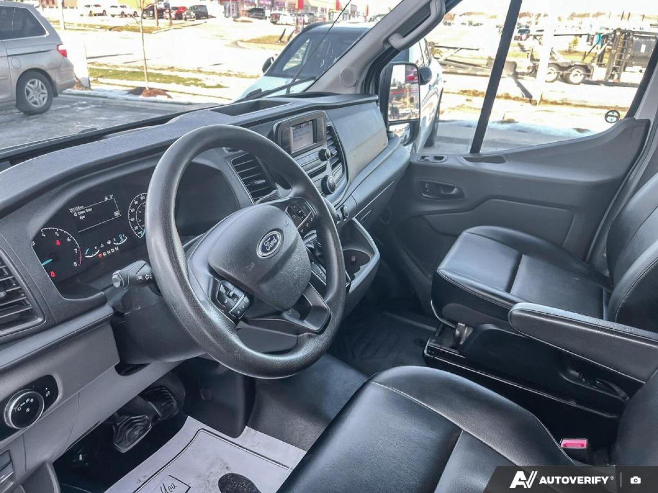 2022 Ford Transit-250 Cargo  Photo