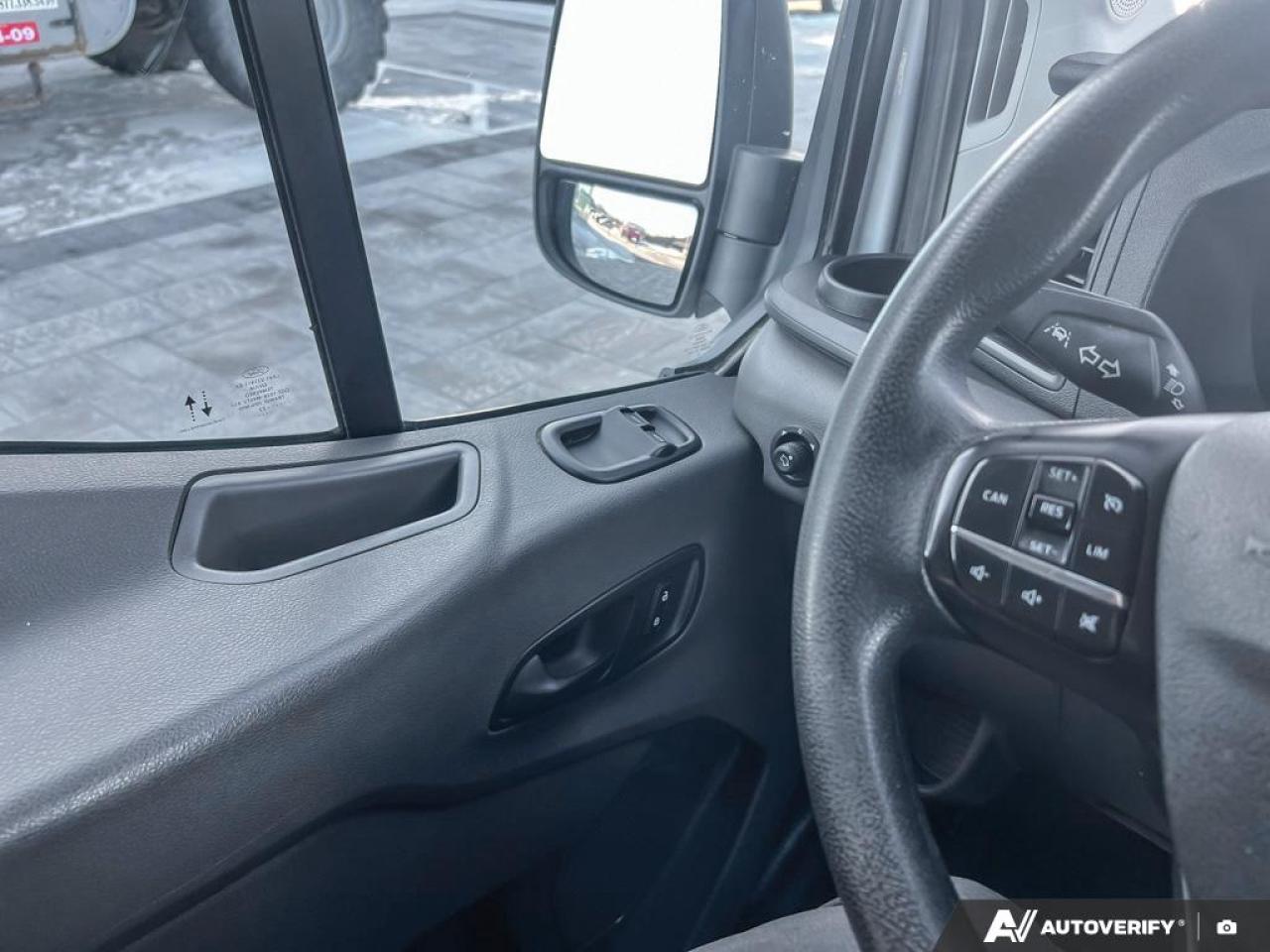 2022 Ford Transit-250 Cargo  Photo