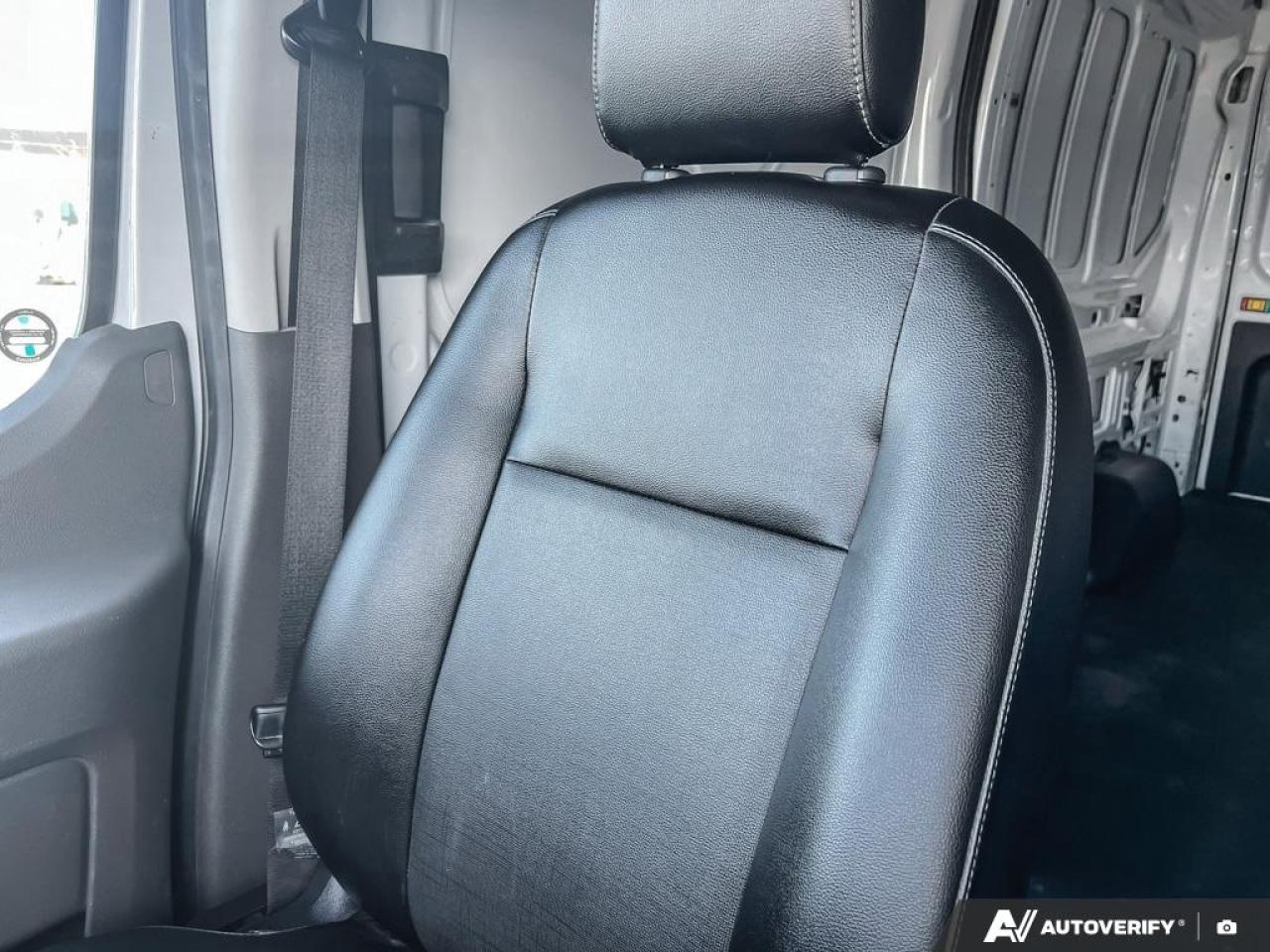 2022 Ford Transit-250 Cargo  Photo