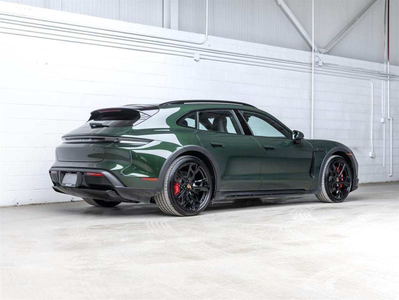 2025 Porsche Taycan  Photo