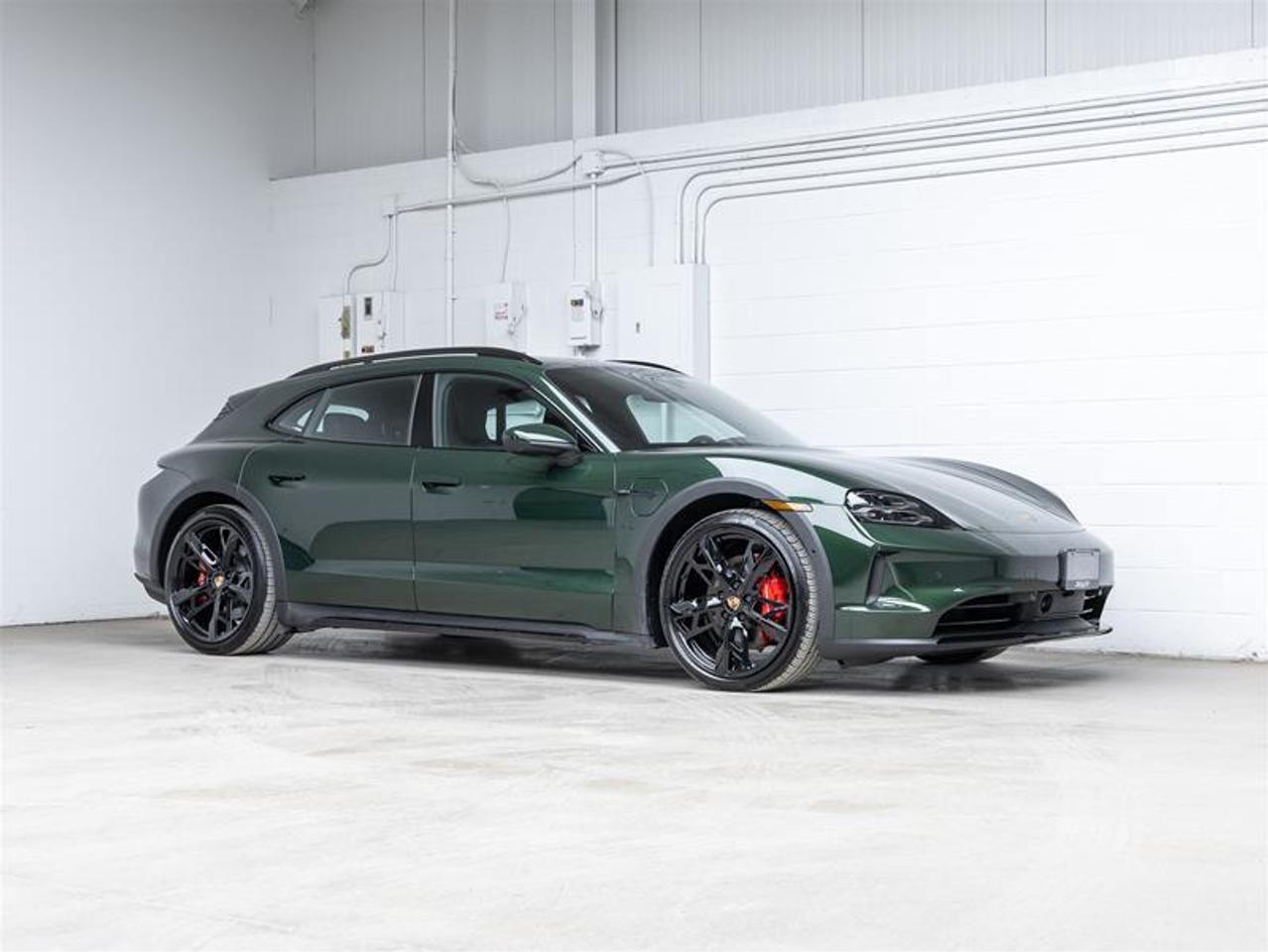 2025 Porsche Taycan  Photo