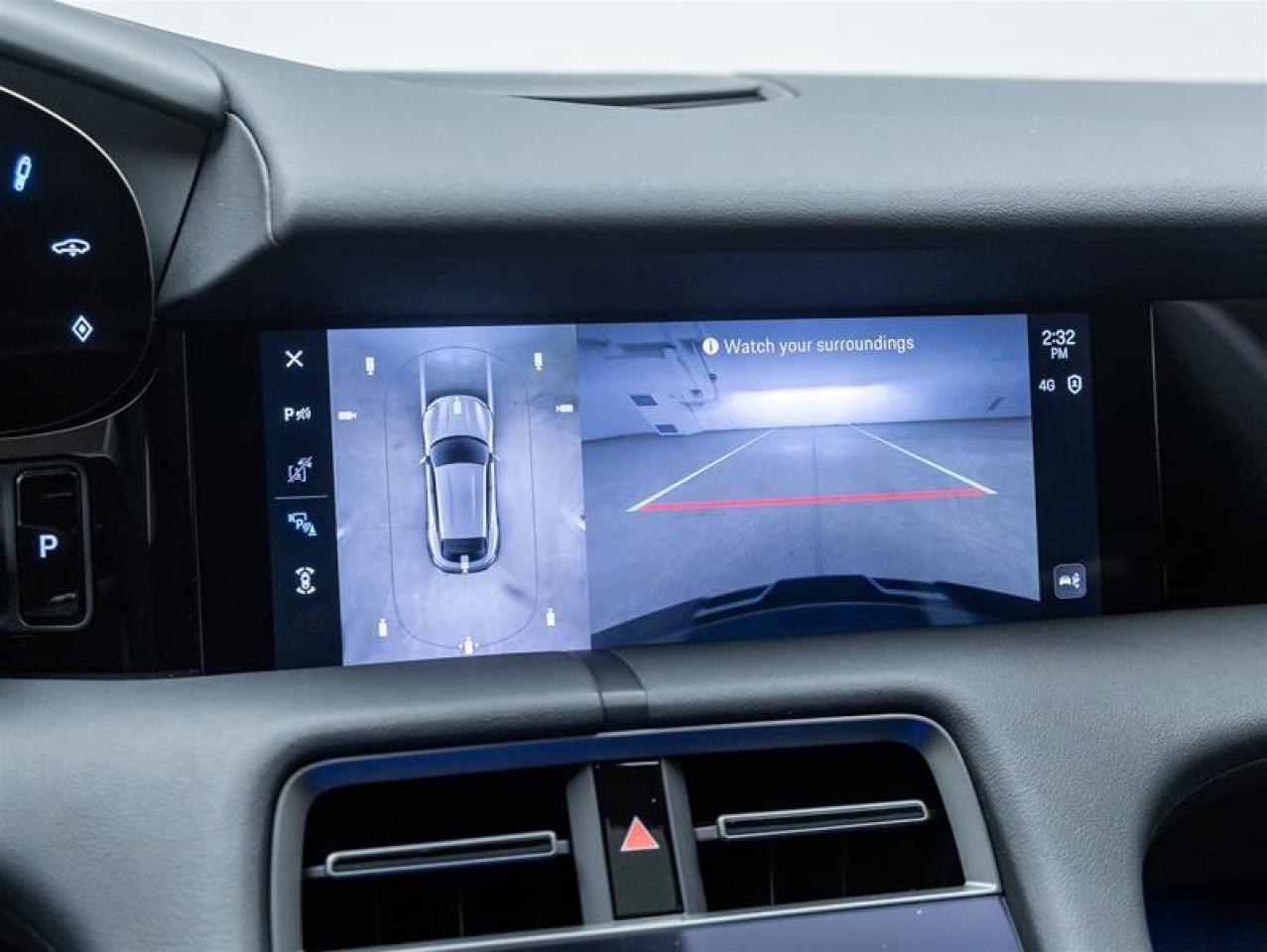 2025 Porsche Taycan  Photo