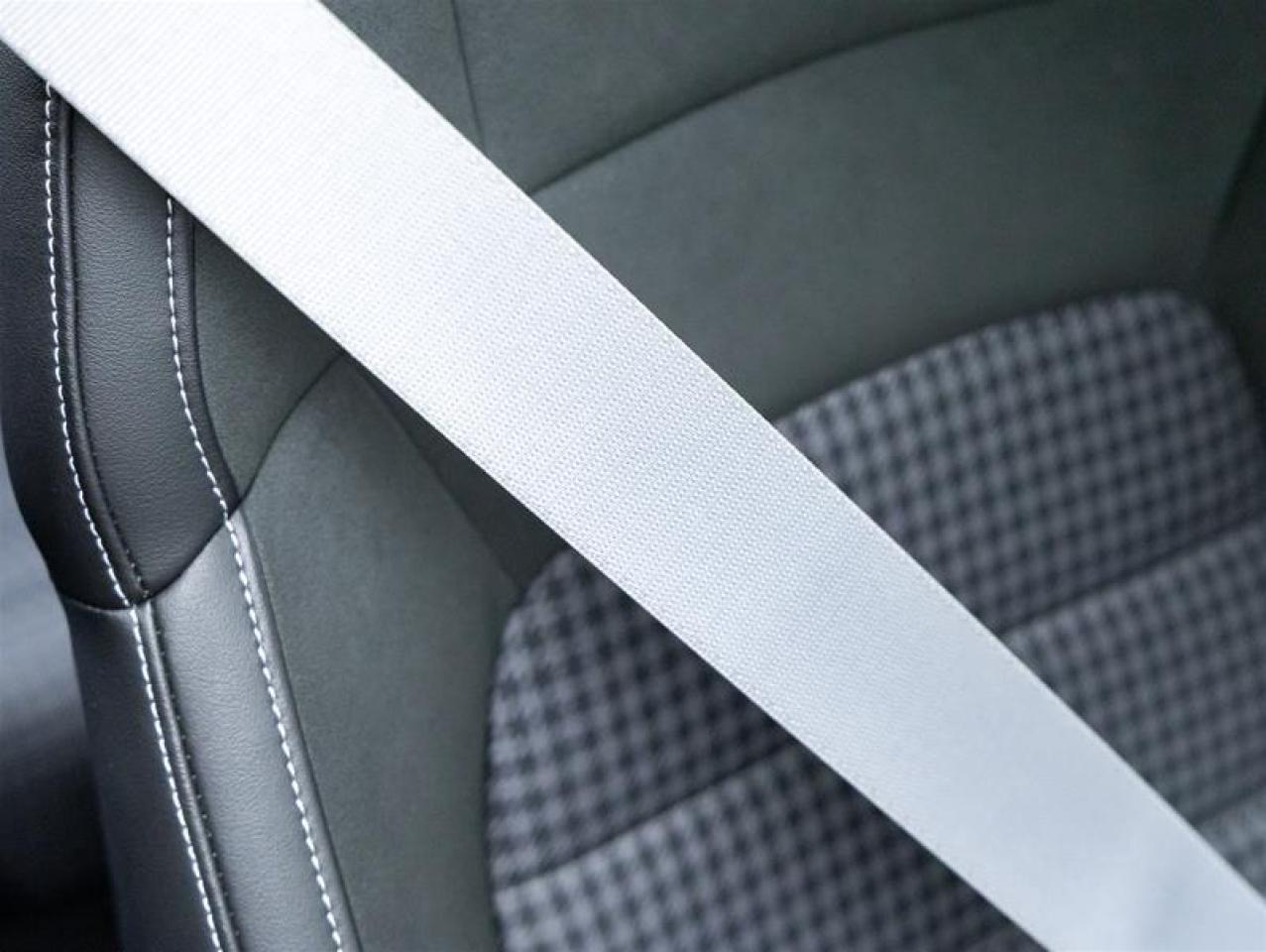 2025 Porsche Taycan  Photo