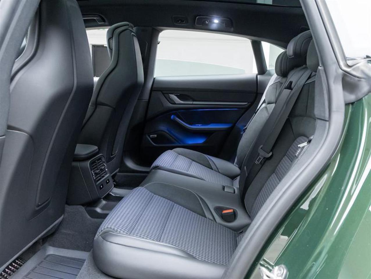 2025 Porsche Taycan  Photo