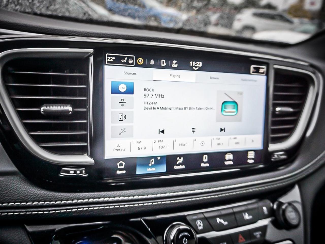 2024 Chrysler Pacifica  Photo