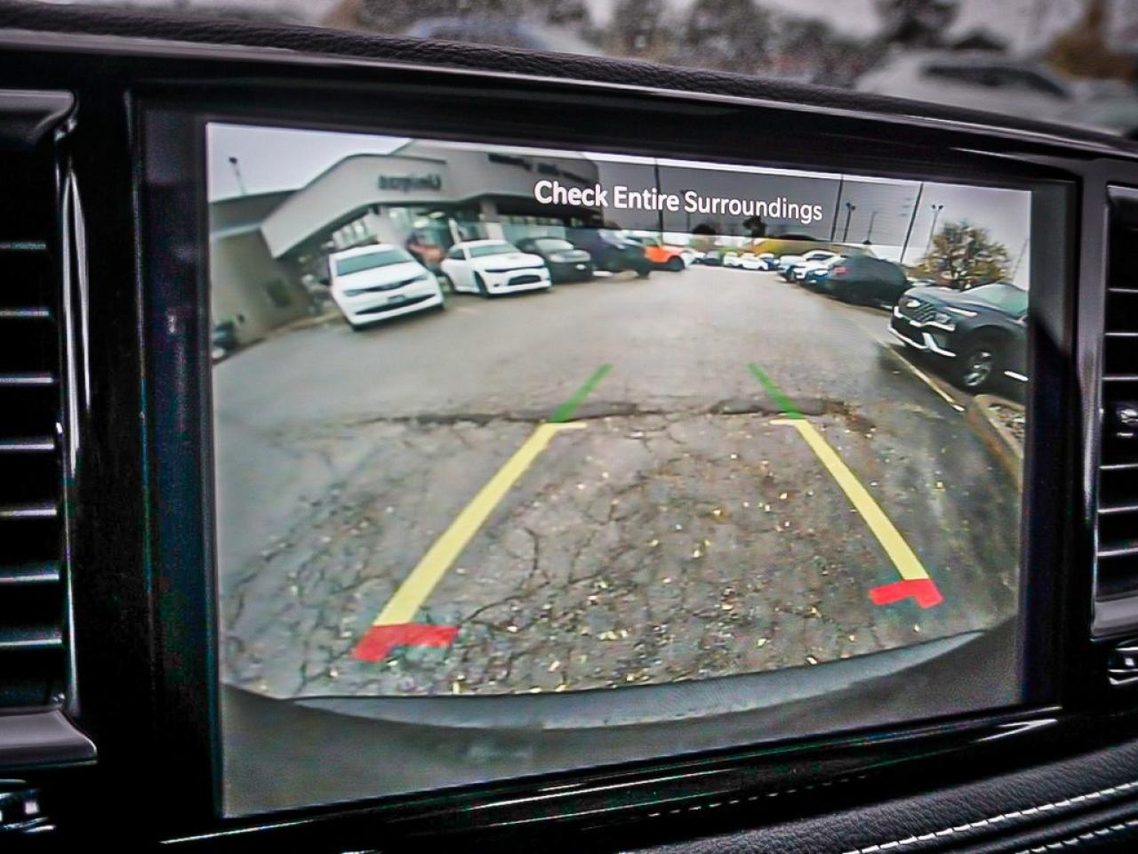 2024 Chrysler Pacifica  Photo