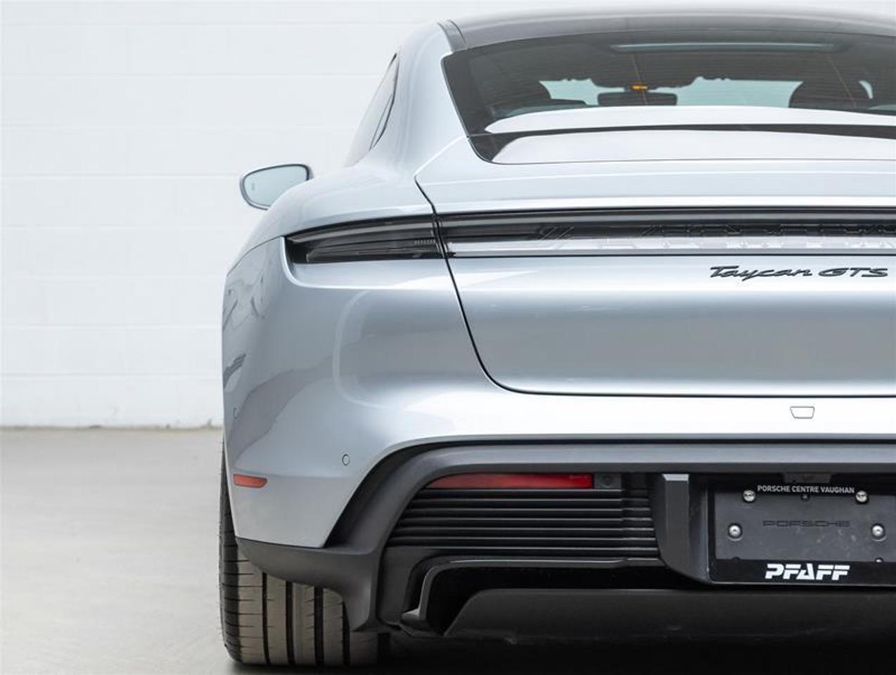 2025 Porsche Taycan  Photo