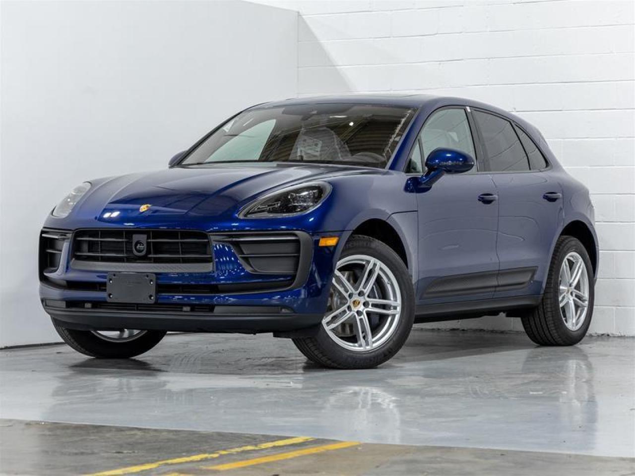 2025 Porsche Macan  Photo0