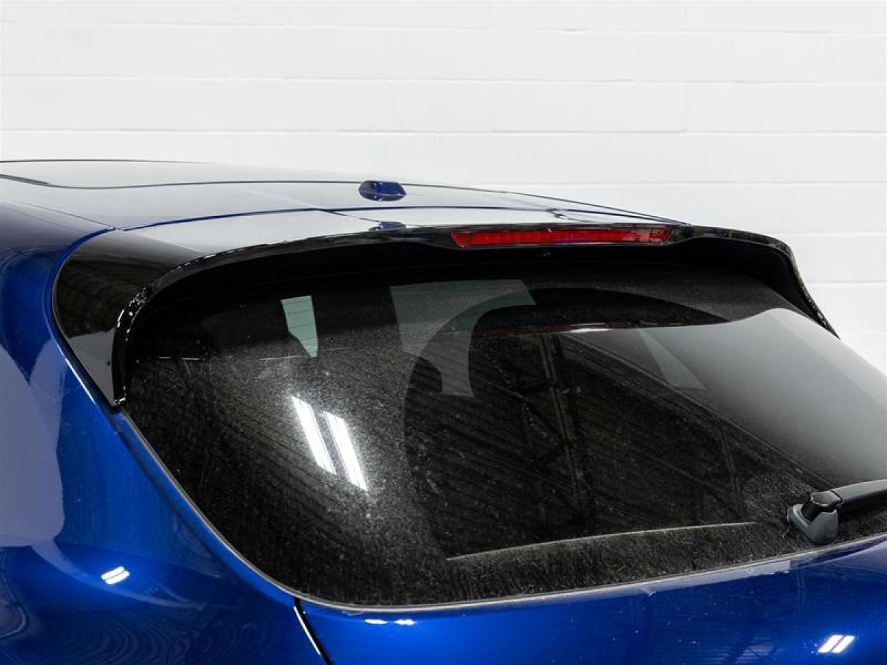 2025 Porsche Macan  Photo