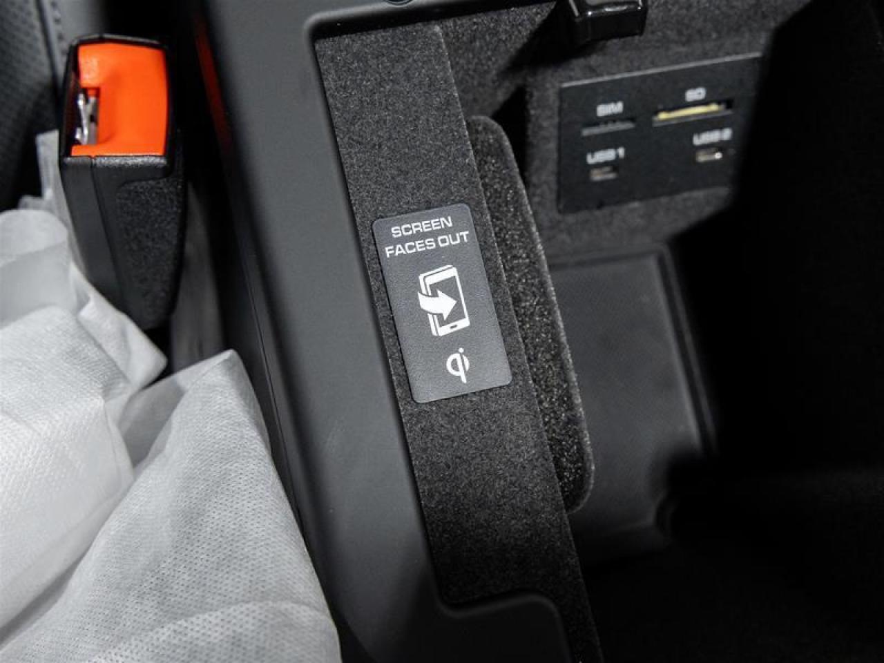 2025 Porsche Macan  Photo