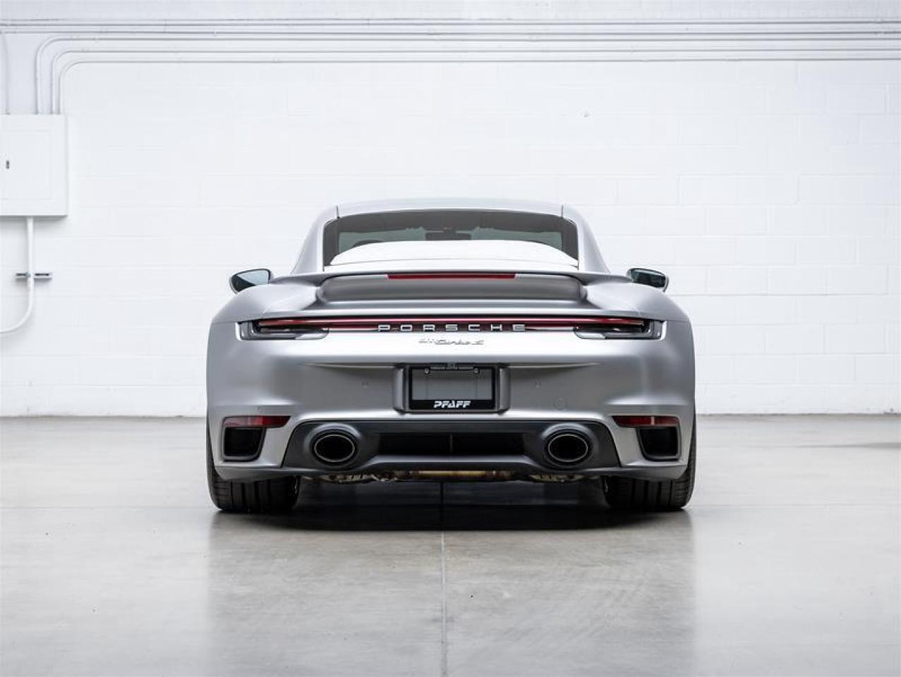 2021 Porsche 911  Photo
