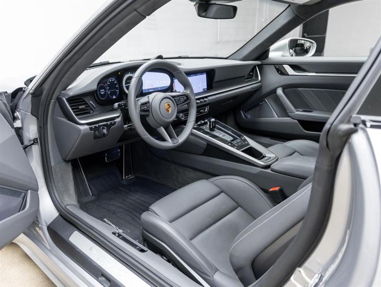 2021 Porsche 911  Photo