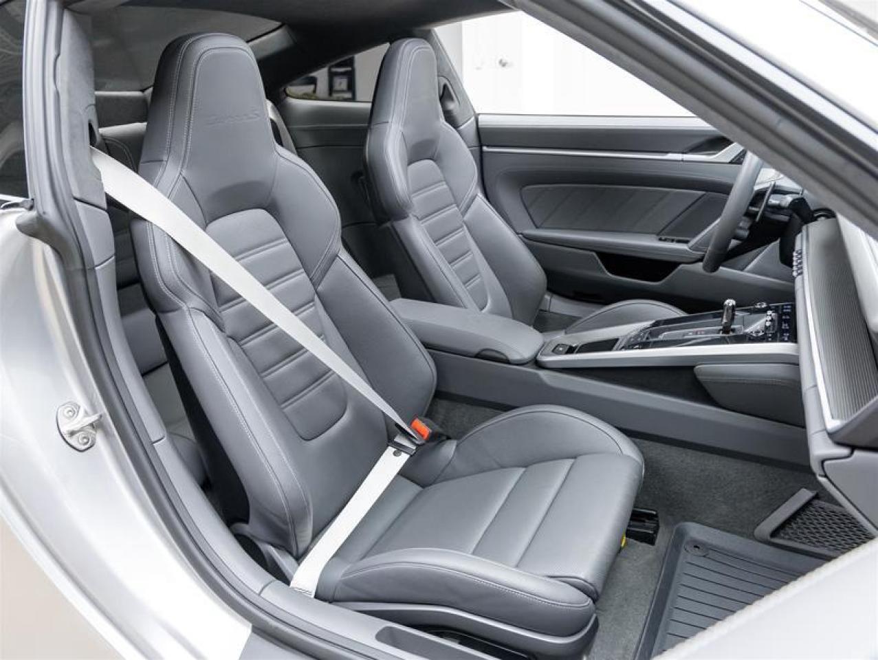 2021 Porsche 911  Photo