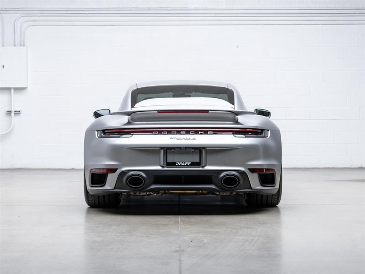 2021 Porsche 911  Photo