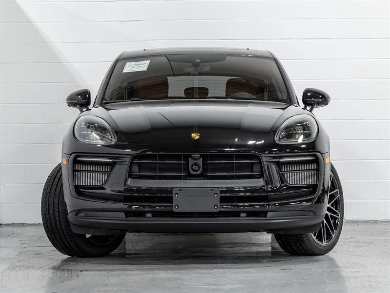 2025 Porsche Macan  Photo