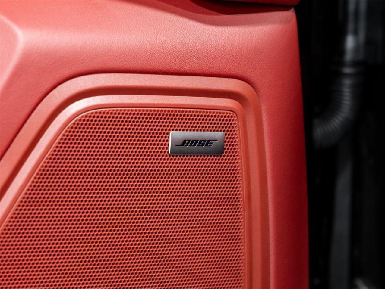 2025 Porsche Macan  Photo