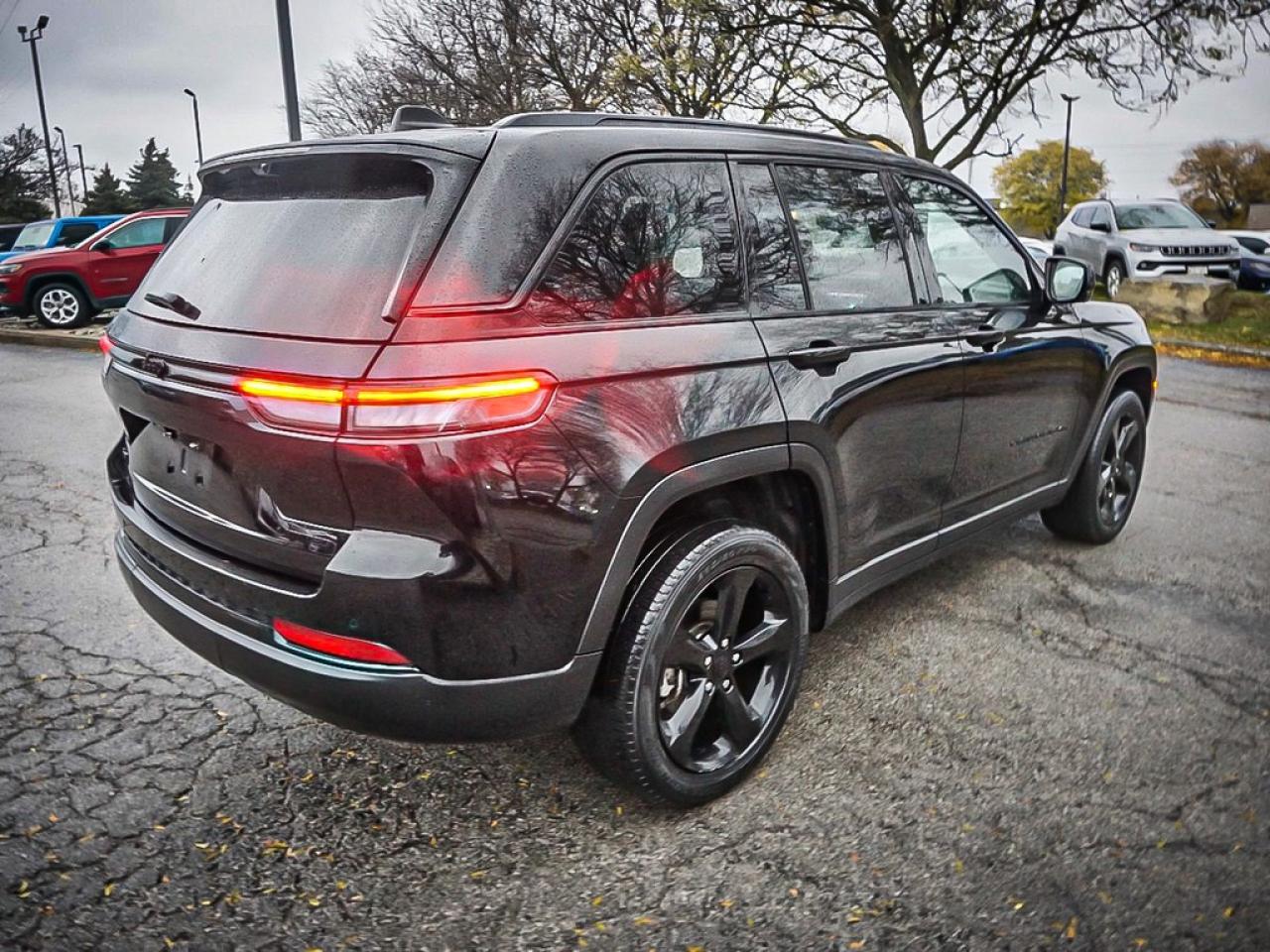 2023 Jeep Grand Cherokee  Photo