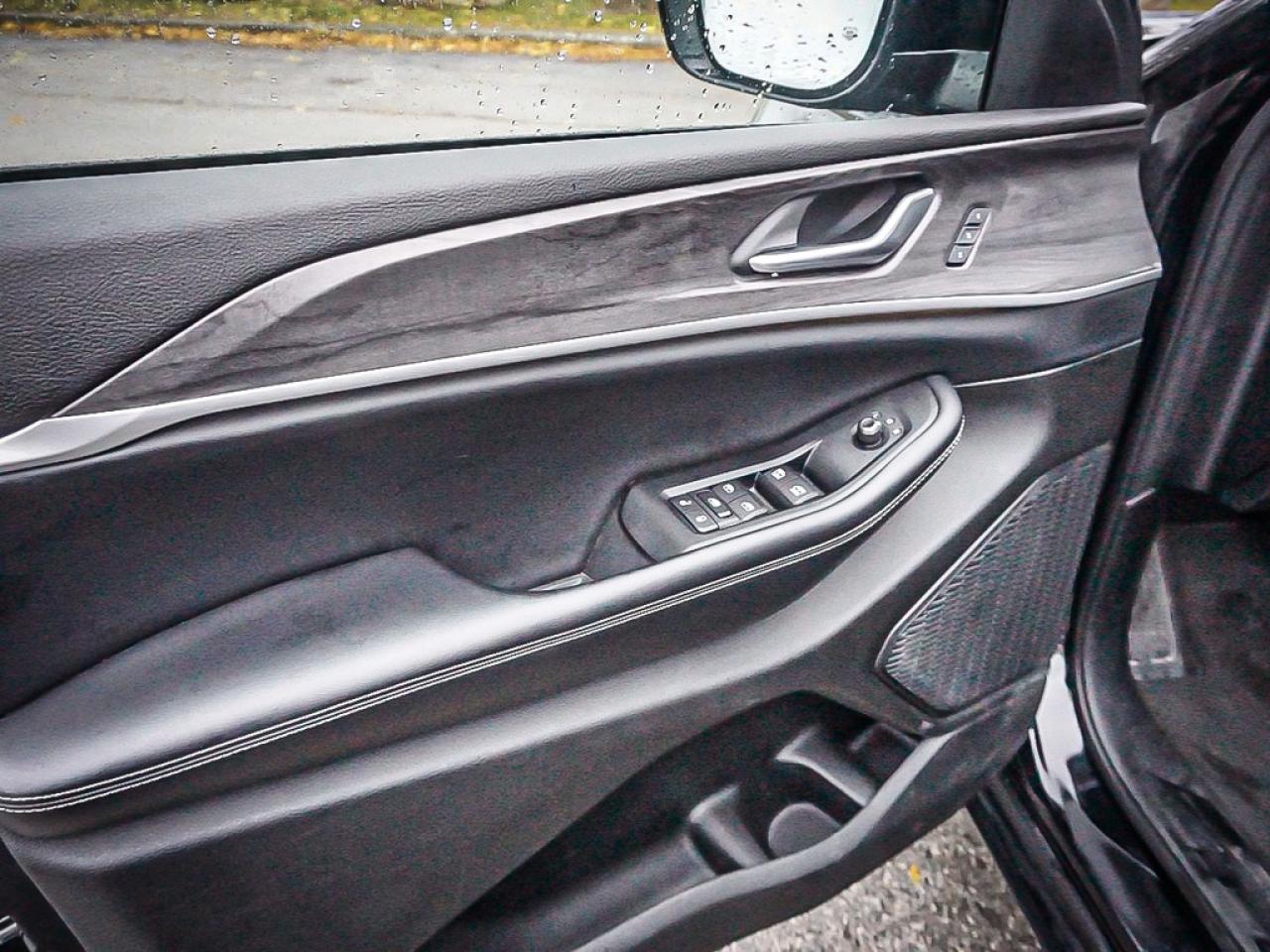 2023 Jeep Grand Cherokee  Photo