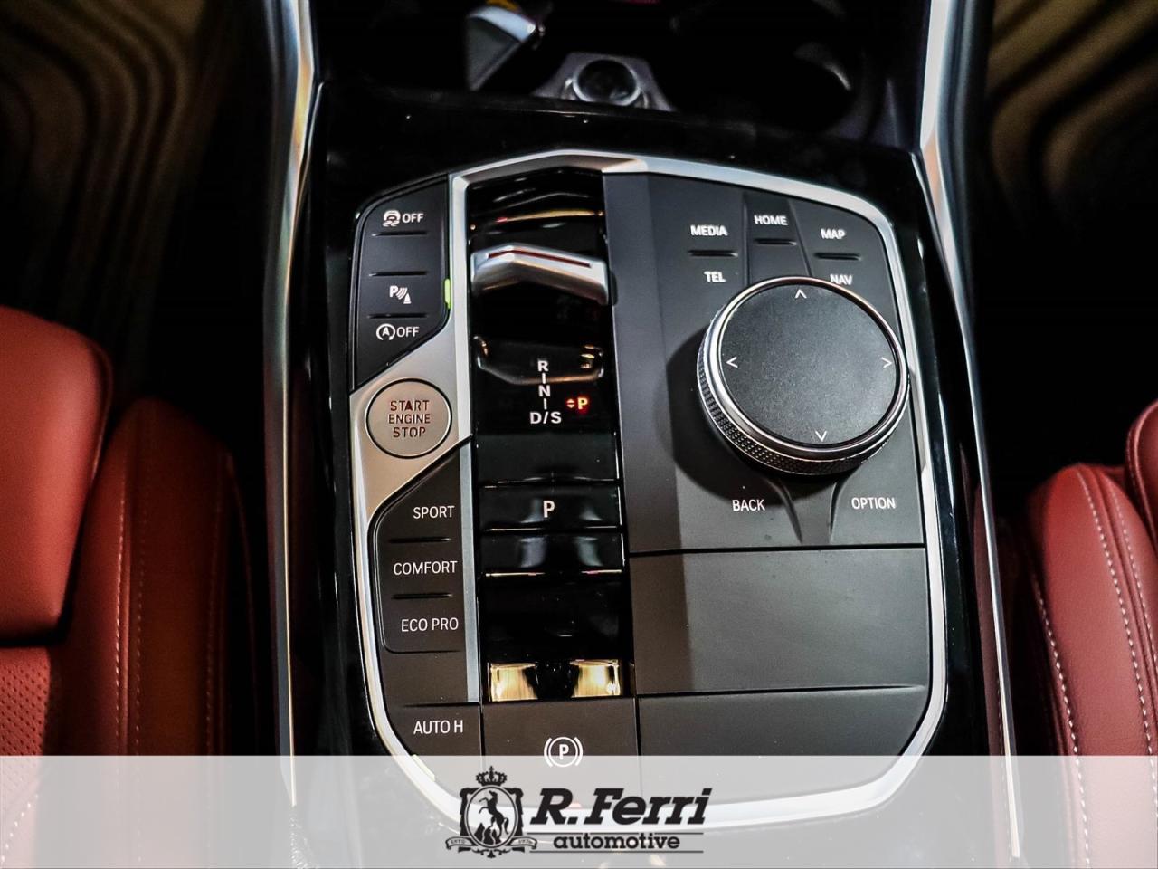 2024 BMW 330 i xDrive 4dr All-Wheel Drive Sedan Photo