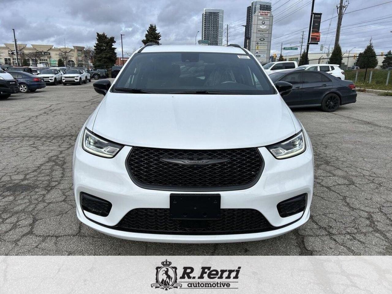 2026 Chrysler Pacifica Select Front-Wheel Drive Passenger Van Photo