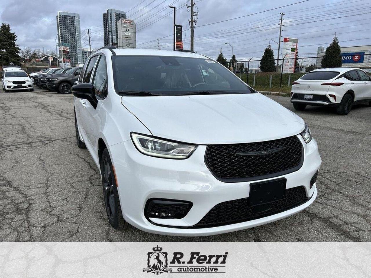 2026 Chrysler Pacifica Select Front-Wheel Drive Passenger Van Photo