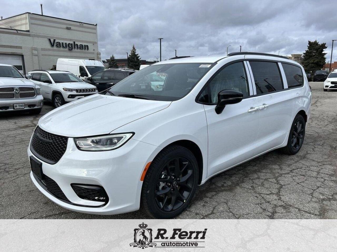 2026 Chrysler Pacifica Select Front-Wheel Drive Passenger Van Photo