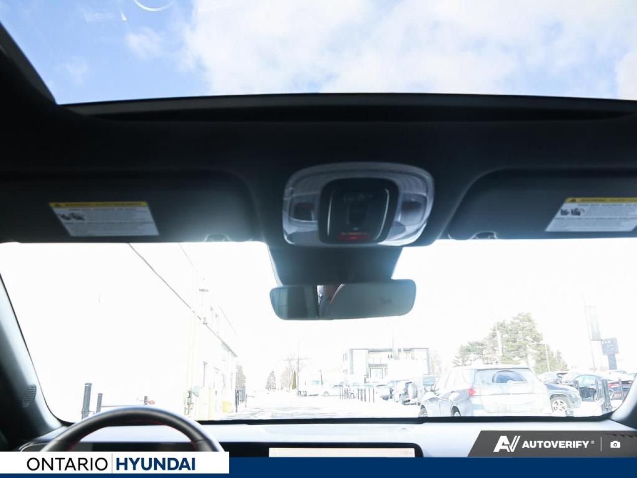 2025 Hyundai KONA 1.6T N Line Ultimate w/Two-Tone Roof 4dr All-Wheel Drive Photo