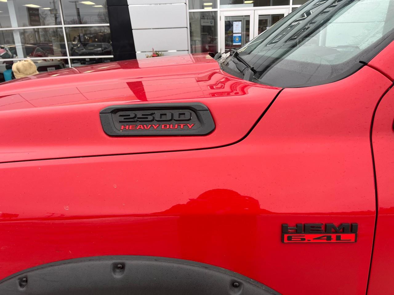 2020 RAM 2500 Big Horn 4x4 Crew Cab 6'4" Box Photo