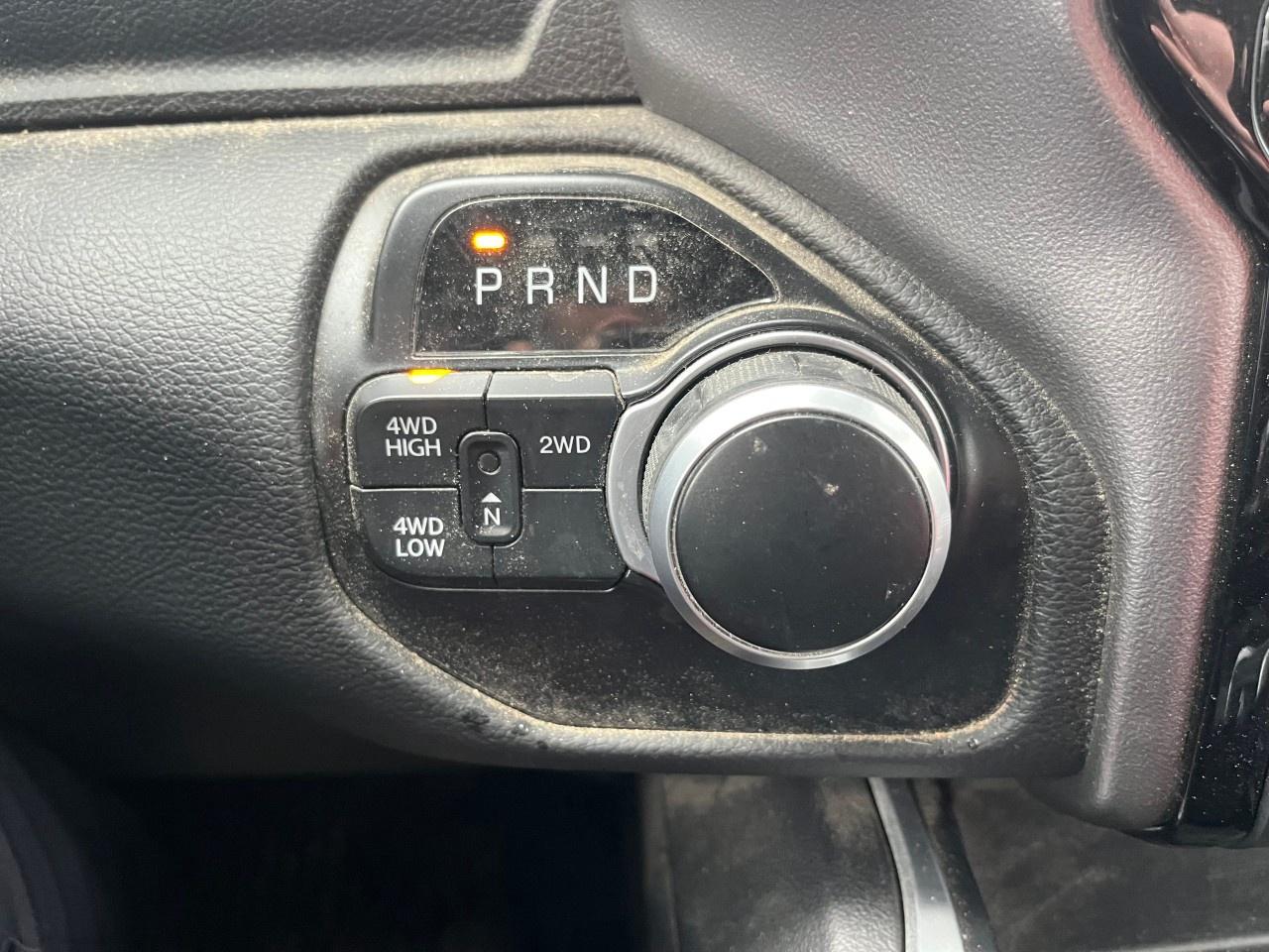 2020 RAM 2500 Big Horn 4x4 Crew Cab 6'4" Box Photo