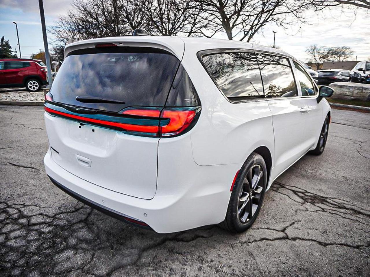 2026 Chrysler Pacifica  Photo